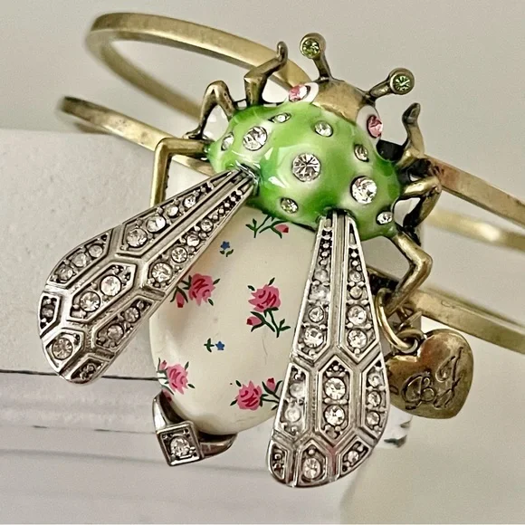 Betsey Johnson Vintage Critters Art Deco Rosebud Bug Fly Hinged Bangle Bracelet - Picture 5 of 12